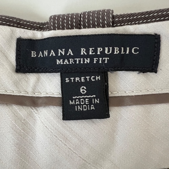 Banana Republic Martin Fit Stretch Straight Leg Cropped Pants Size 6 - Picture 10 of 10
